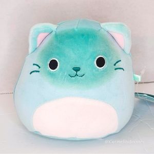 WON IN CLAW MACHINE SIGRID 🐱 Blue Siamese Cat Squishmallow by Kelly Toy ☆》NWT《☆